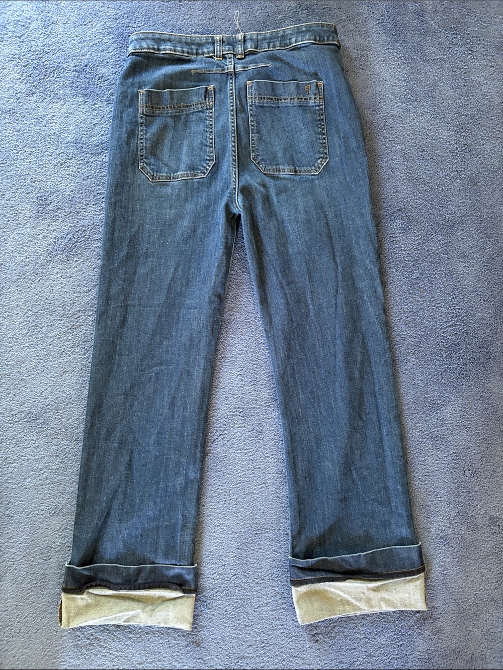 Pilcro Straight-Leg Jeans in Blue with Rolled Cuffs - Picture 8 of 9